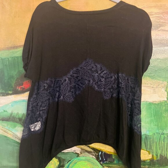 Carven Black Knit Top with Navy Lace cutout across back - Picture 5 of 5
